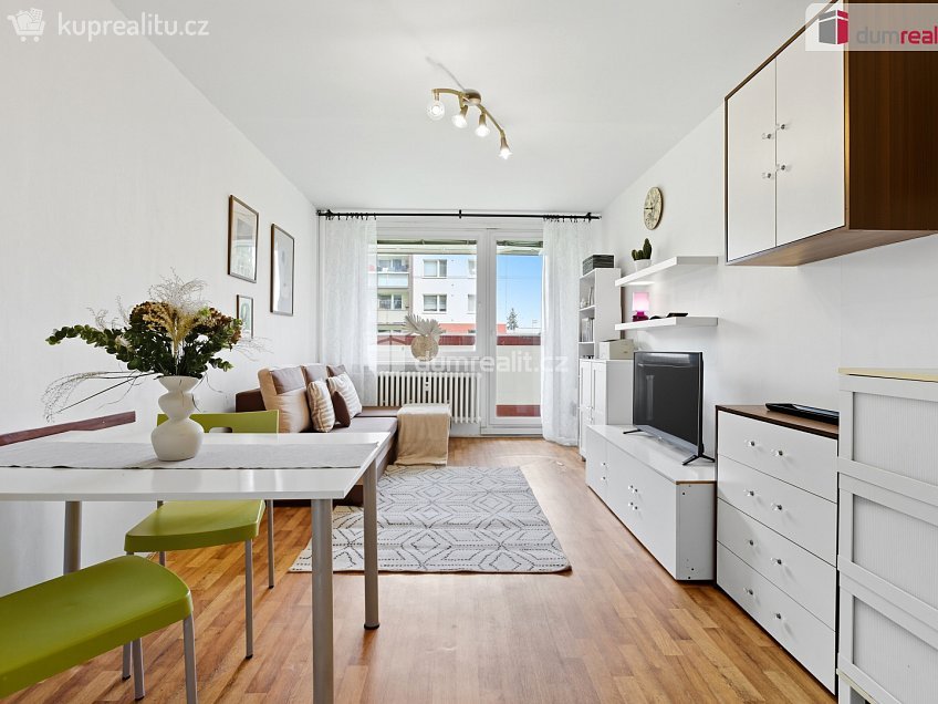 Prodej bytu 3+kk 70 m^2 Slévačská, Praha 14 