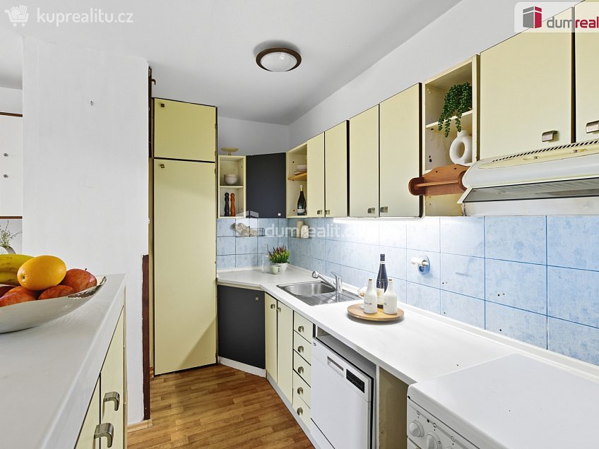 Prodej bytu 3+kk 70 m^2 Slévačská, Praha 14 