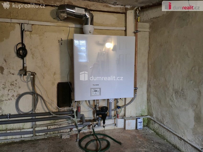 Pronájem  rodinného domu 100 m^2 Havlíčkova, Kraslice 