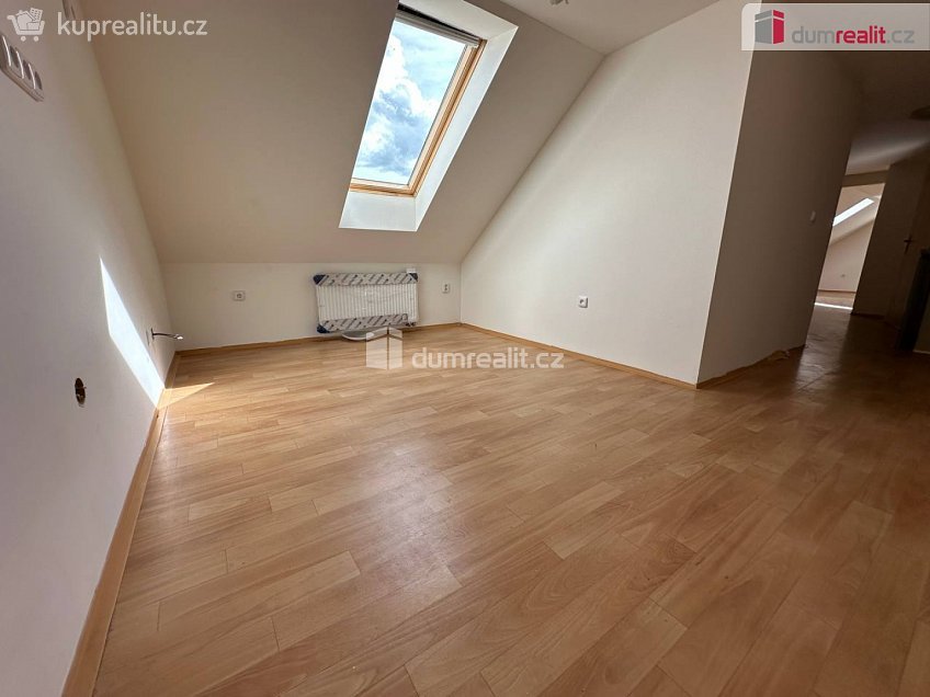 Prodej  rodinného domu 146 m^2 Okružní, Kouřim 