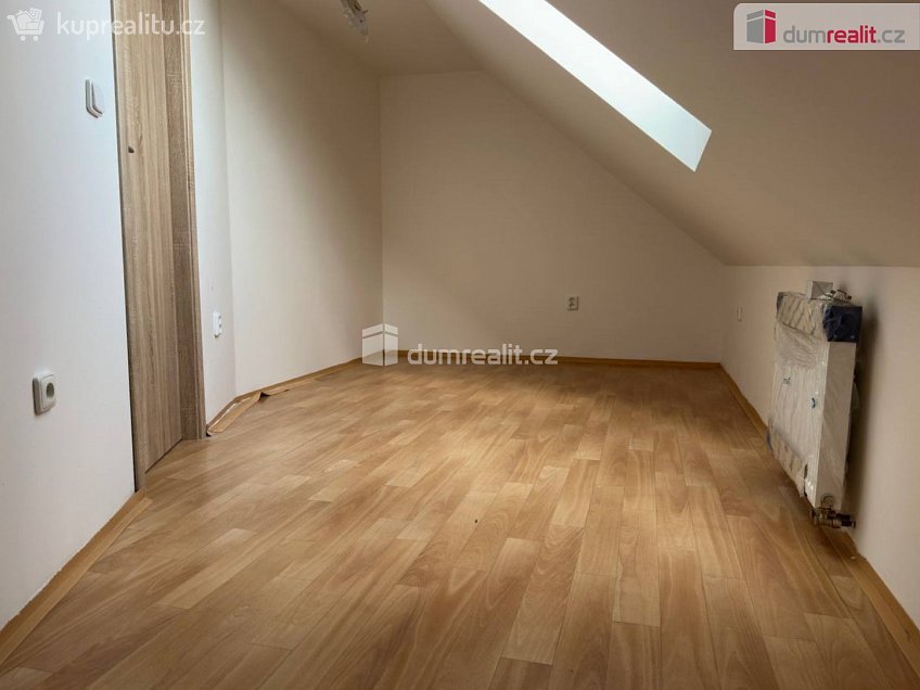 Prodej  rodinného domu 146 m^2 Okružní, Kouřim 