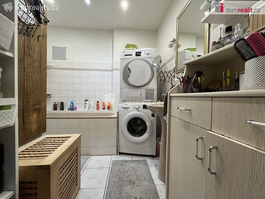 Prodej  rodinného domu 75 m^2 Hostín u Vojkovic, Hostín u Vojkovic 