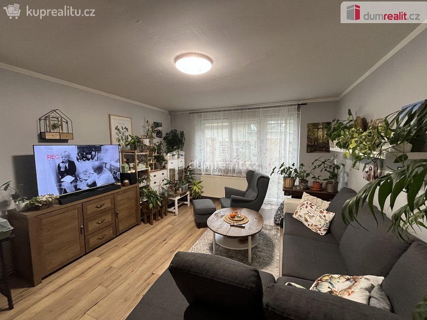 Prodej  rodinného domu 75 m^2 Hostín u Vojkovic, Hostín u Vojkovic 