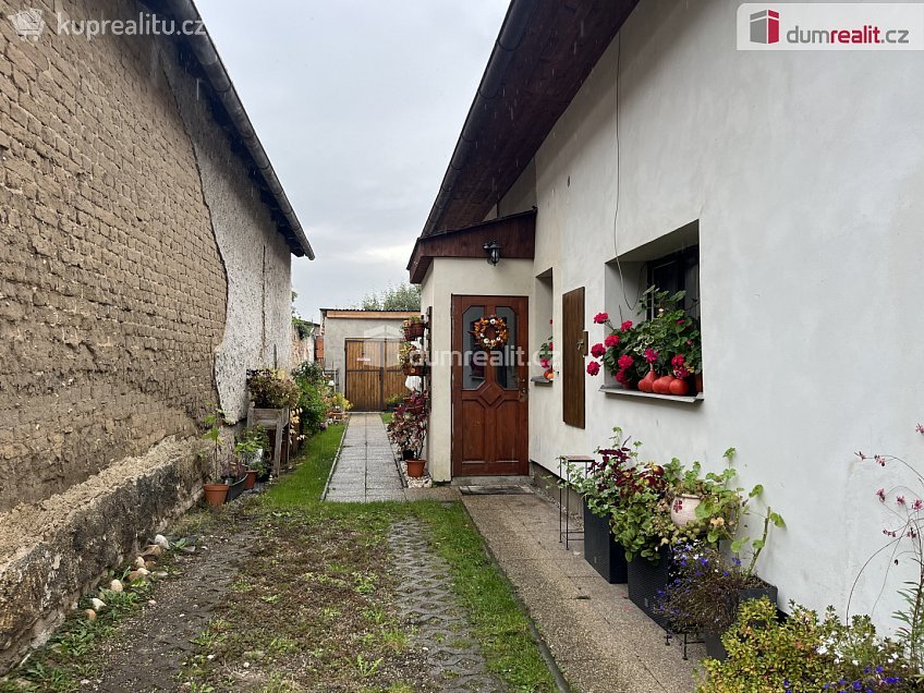 Prodej  rodinného domu 75 m^2 Hostín u Vojkovic, Hostín u Vojkovic 