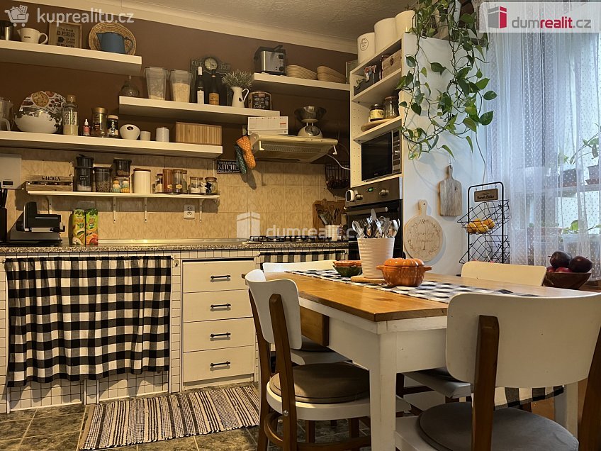 Prodej  rodinného domu 75 m^2 Hostín u Vojkovic, Hostín u Vojkovic 