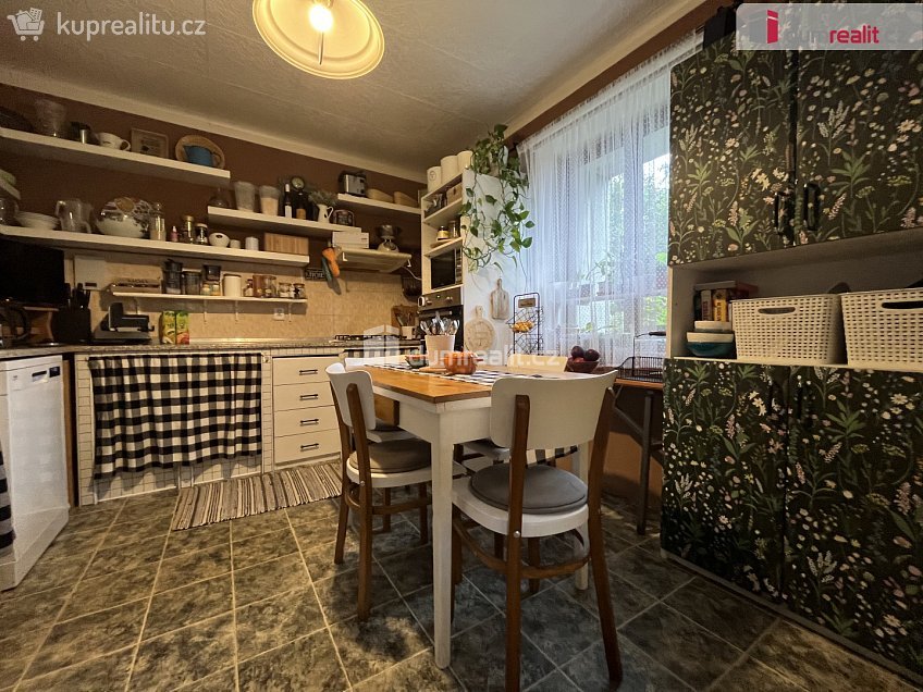 Prodej  rodinného domu 75 m^2 Hostín u Vojkovic, Hostín u Vojkovic 