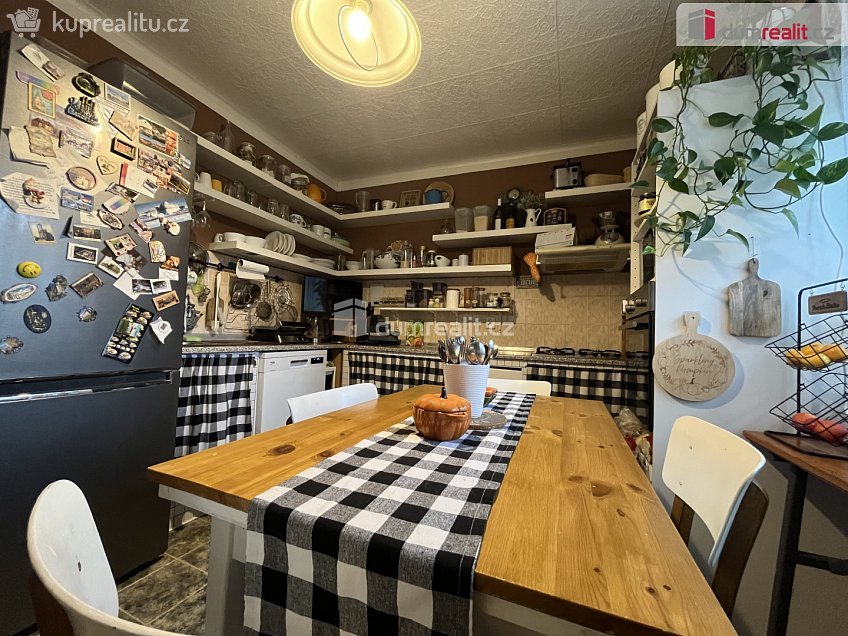 Prodej  rodinného domu 75 m^2 Hostín u Vojkovic, Hostín u Vojkovic 