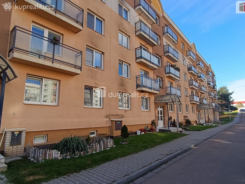 Pronájem bytu 2+1 50 m^2 Luštěnice, Luštěnice 