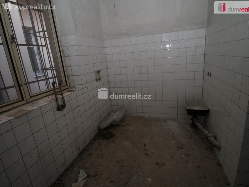 Prodej  ubytovacího zařízení 600 m^2 Sokolovská, Karlovy Vary 