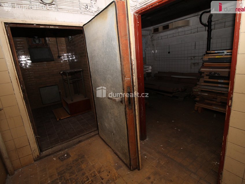 Prodej  ubytovacího zařízení 600 m^2 Sokolovská, Karlovy Vary 