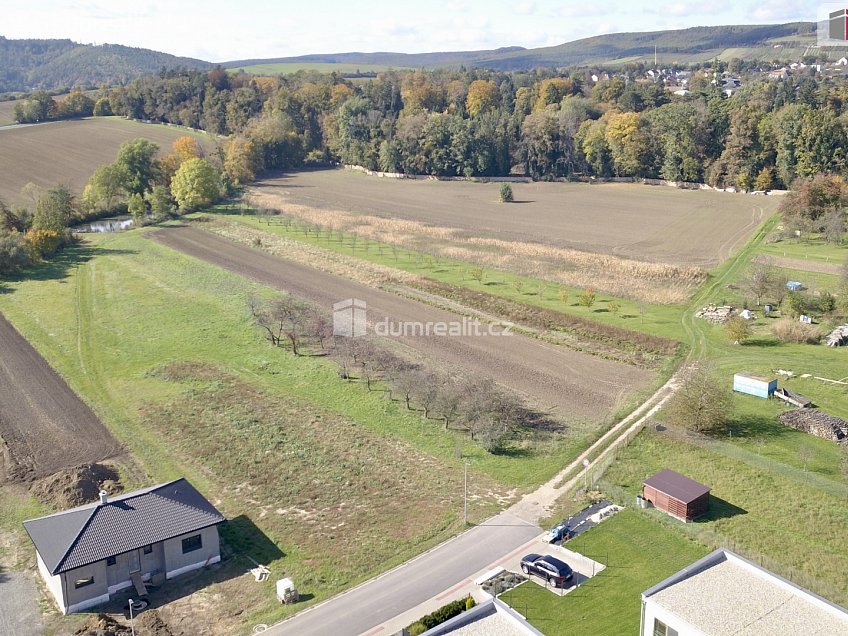 Prodej  stavebního pozemku 1515 m^2 Buchlovice, Buchlovice 