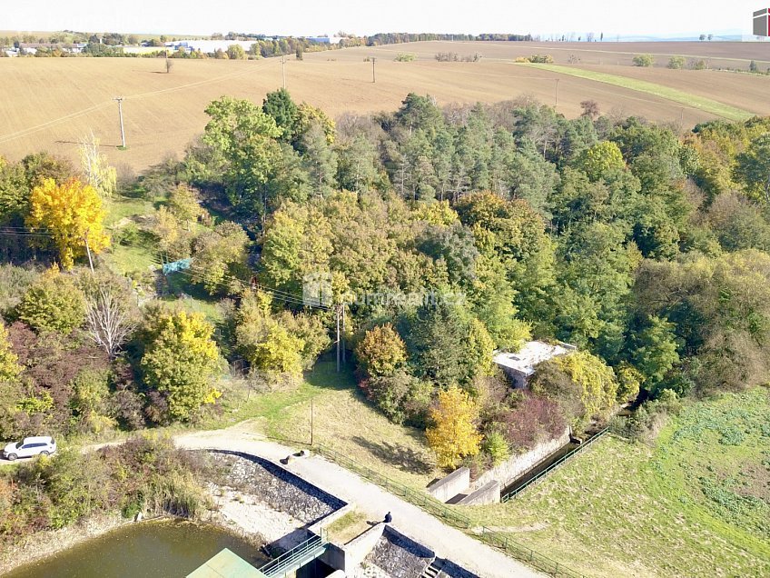 Prodej  stavebního pozemku 750 m^2 Buchlovice, Buchlovice 