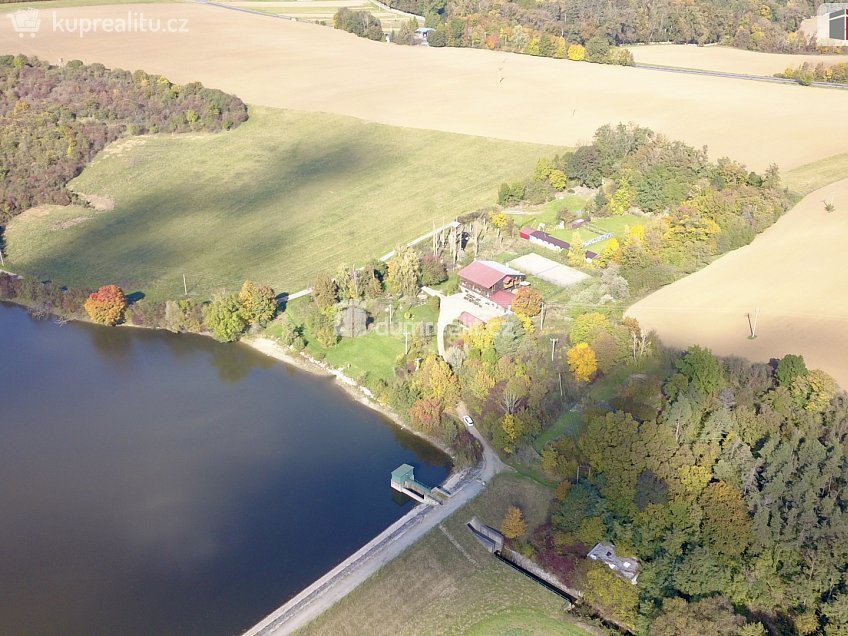 Prodej  stavebního pozemku 750 m^2 Buchlovice, Buchlovice 