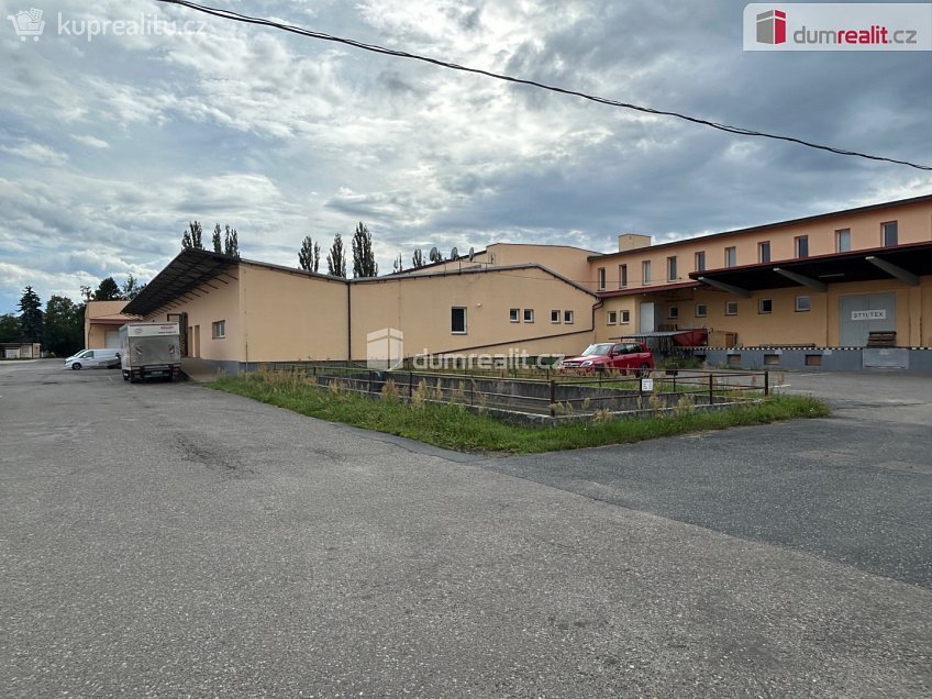 Pronájem  skladu 310 m^2 Skladištní, Poděbrady 