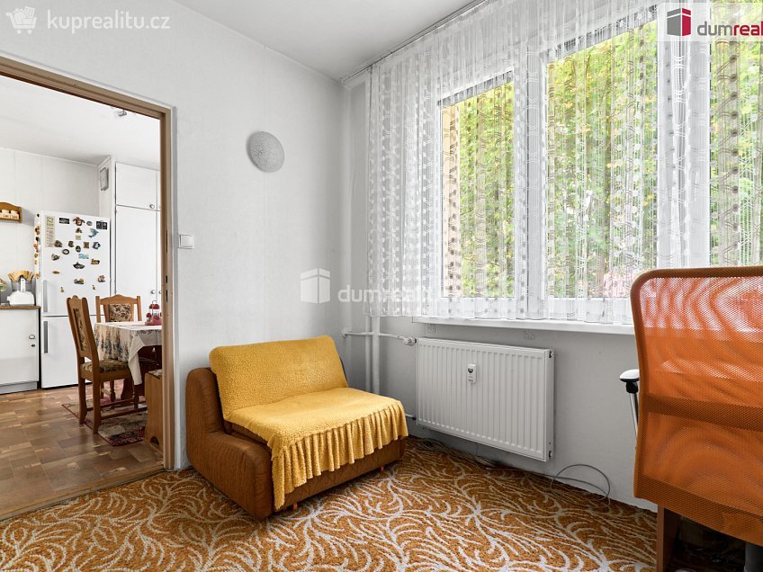 Prodej bytu 3+1 60 m^2 Gagarinova, Karlovy Vary 