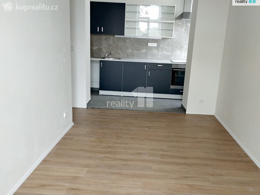 Pronájem bytu 3+kk 56 m^2 Krále Jiřího, Český Brod 