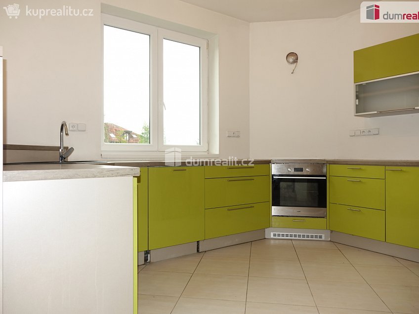 Prodej  rodinného domu 168 m^2 Bystřice, Bystřice 