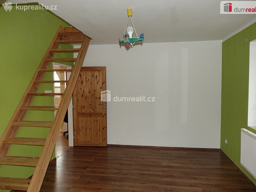Prodej  rodinného domu 168 m^2 Bystřice, Bystřice 