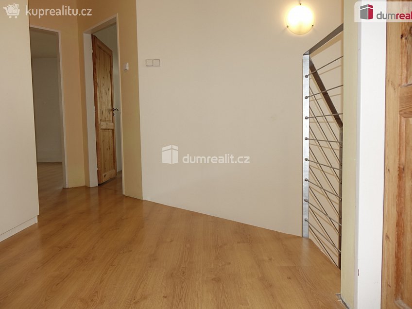 Prodej  rodinného domu 168 m^2 Bystřice, Bystřice 