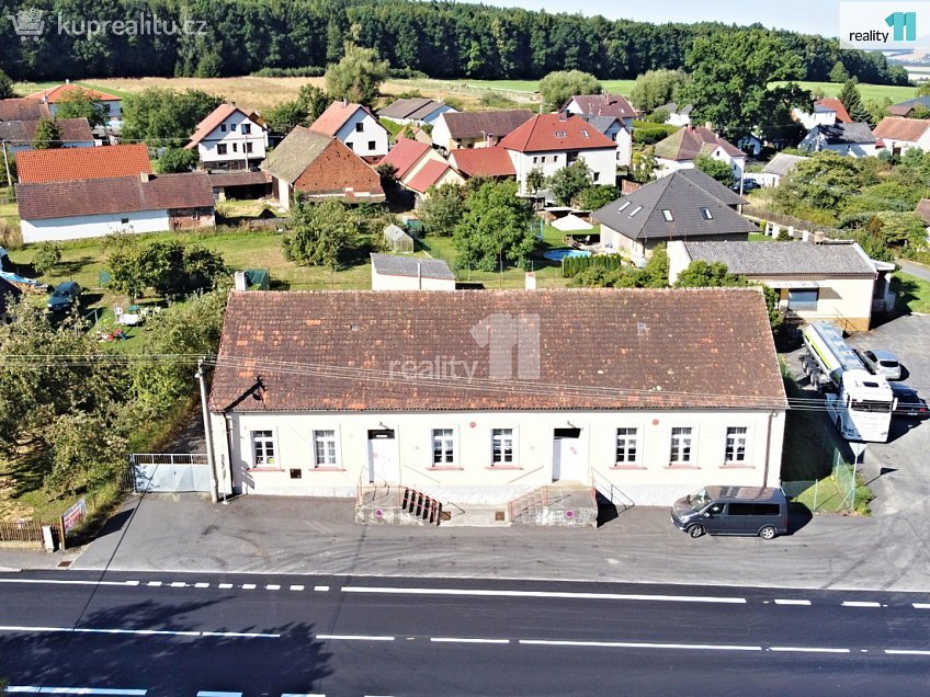 Prodej  komerční reality 471 m^2 Dolce, Dolce 