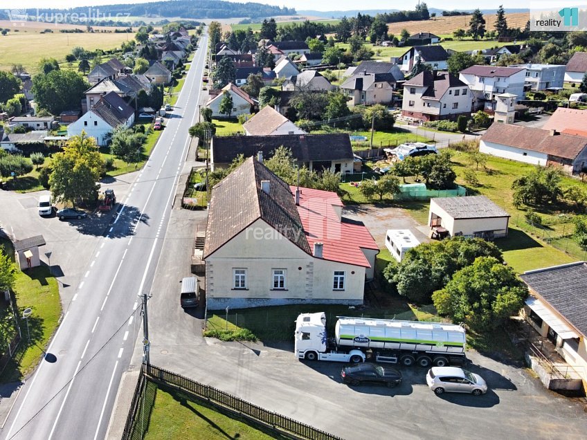 Prodej  komerční reality 471 m^2 Dolce, Dolce 