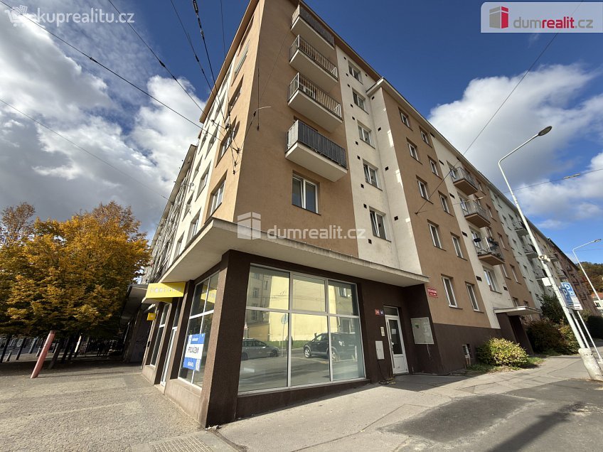 Pronájem bytu 1+kk 44 m^2 Velká Hradební, Ústí nad Labem 