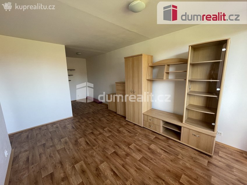 Pronájem bytu 2+kk 41 m^2 Nádražní, Příbram 