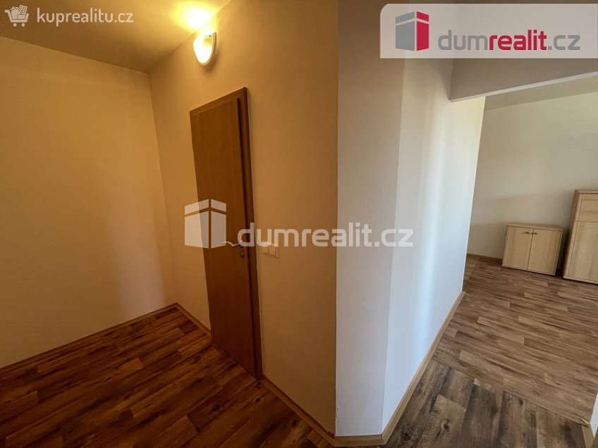 Pronájem bytu 2+kk 41 m^2 Nádražní, Příbram 