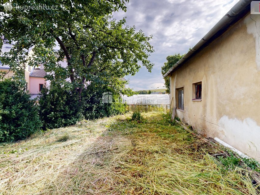 Prodej  rodinného domu 170 m^2 Hřbitovní, Budišov nad Budišovkou 