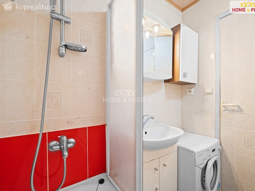 Pronájem bytu 2+kk 44 m^2 Werichova, Praha 5 