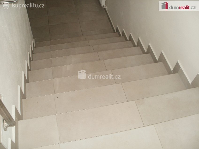 Pronájem bytu 1+1 39 m^2 V Aleji, Rožnov pod Radhoštěm 