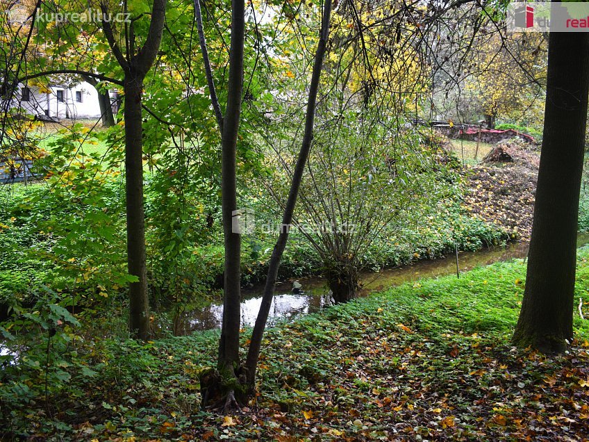 Prodej  stavebního pozemku 1535 m^2 Benešov, Benešov 