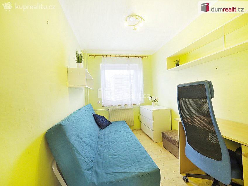 Prodej  rodinného domu 127 m^2 Bří Čapků, Neratovice 