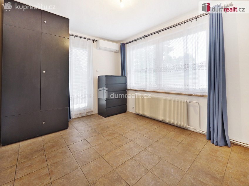 Prodej  rodinného domu 127 m^2 Bří Čapků, Neratovice 