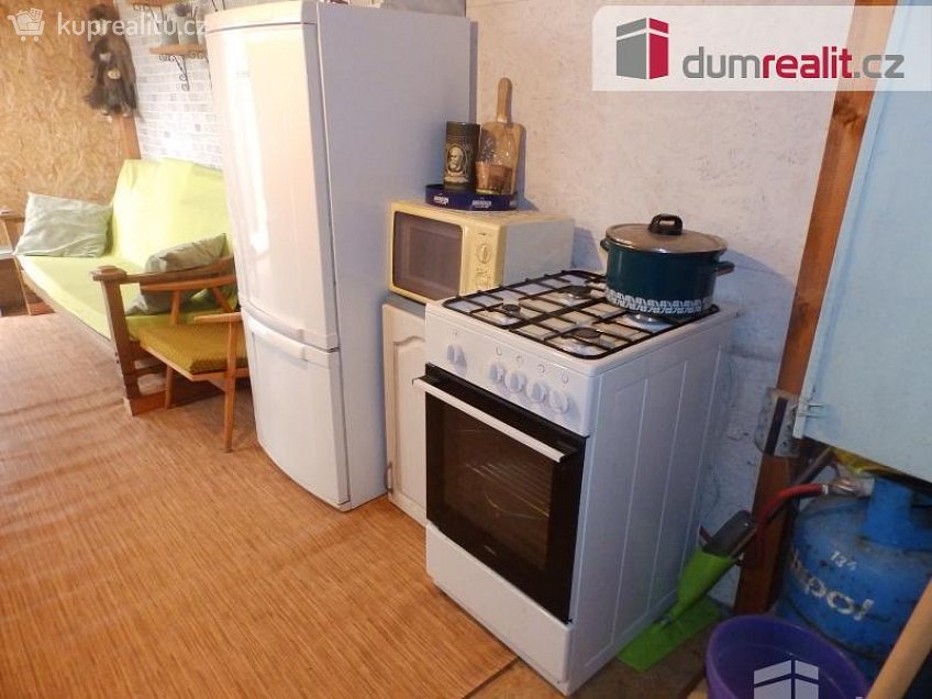 Prodej  chaty 30 m^2 Počedělice, Počedělice 