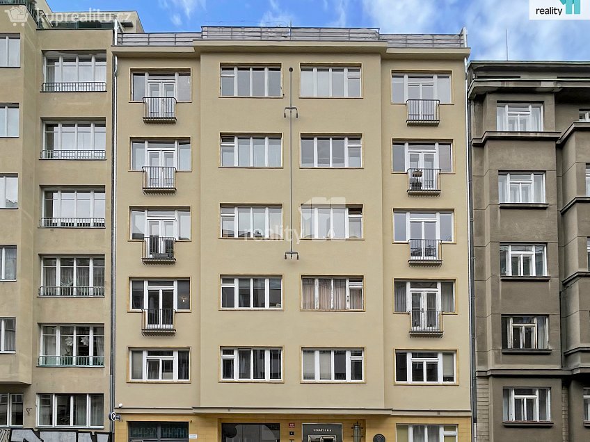 Prodej bytu 3+1 122 m^2 Vinařská, Praha 7 