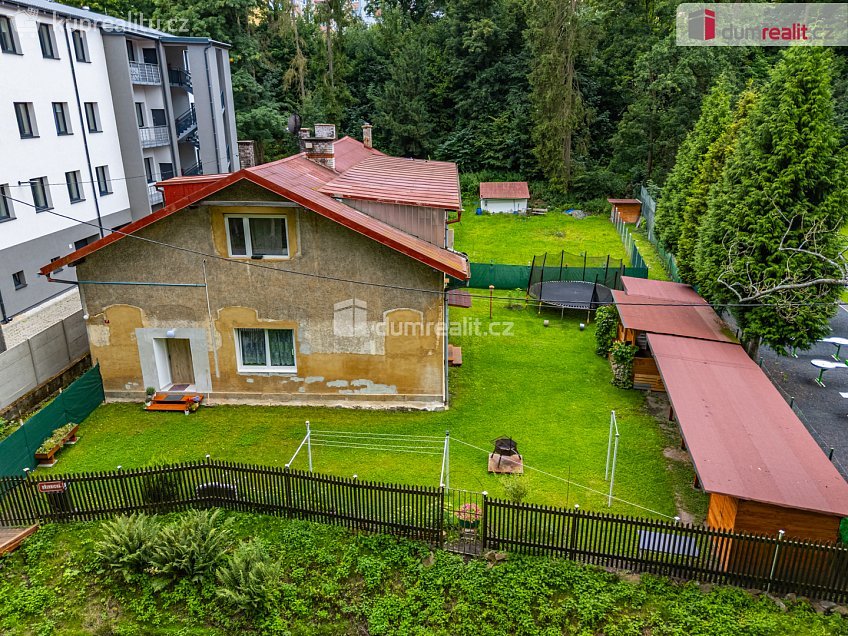 Prodej  rodinného domu 141 m^2 Břehnická, Cheb 