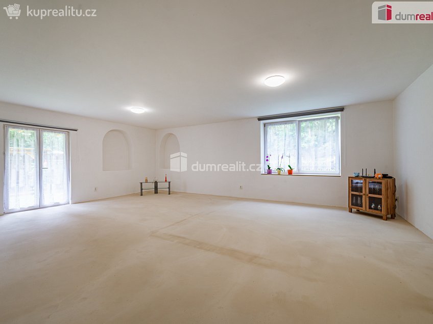 Prodej  rodinného domu 141 m^2 Břehnická, Cheb 