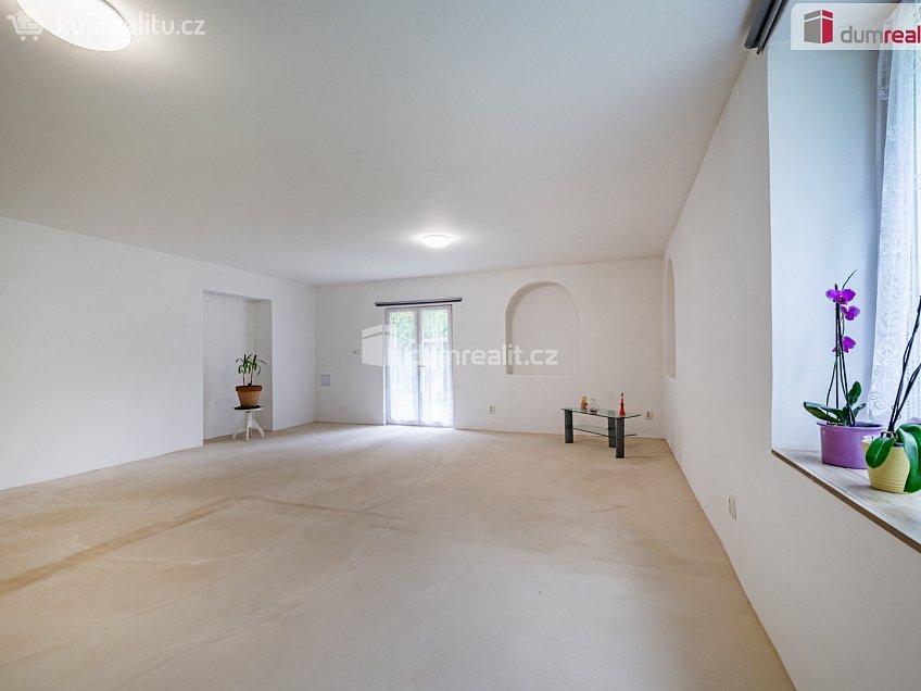 Prodej  rodinného domu 141 m^2 Břehnická, Cheb 
