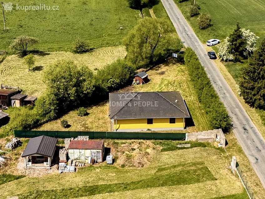 Prodej  rodinného domu 123 m^2 Zahradní, Dobříš 