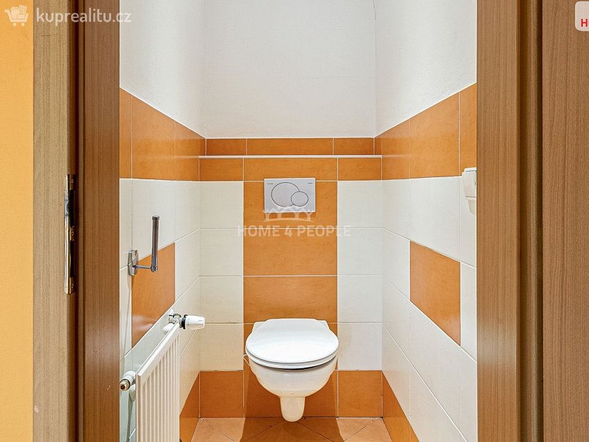 Prodej  rodinného domu 123 m^2 Zahradní, Dobříš 