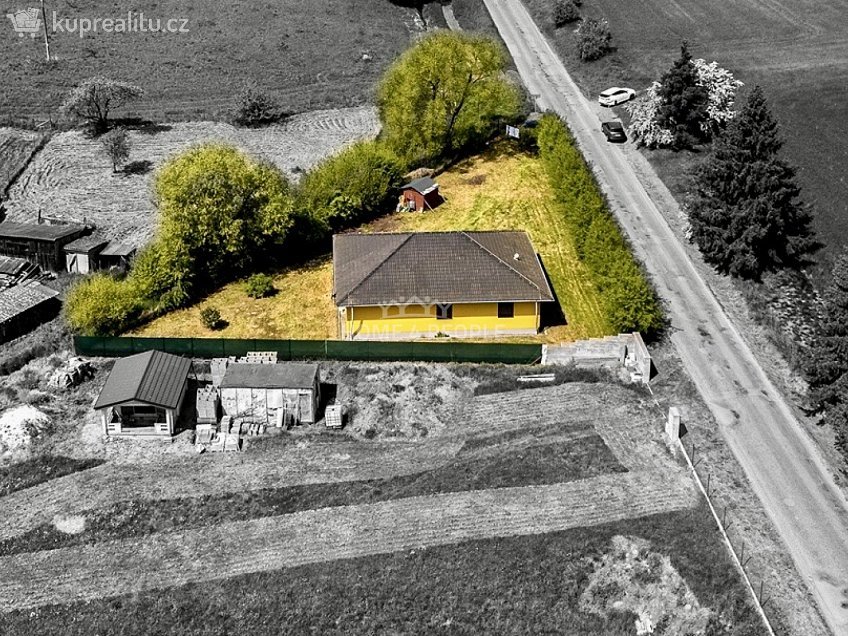 Prodej  rodinného domu 123 m^2 Zahradní, Dobříš 