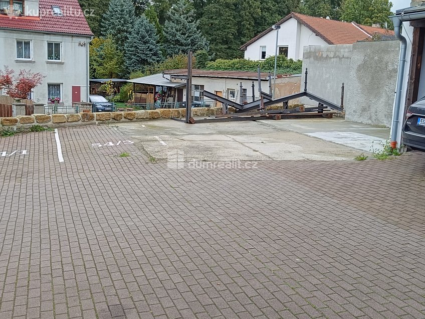 Prodej bytu atypický 160 m^2 Komenského, Doksy 