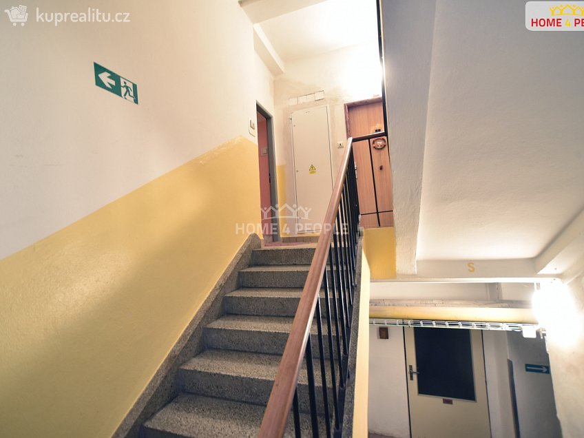 Prodej bytu 3+1 64 m^2 K. Čapka, Přelouč 