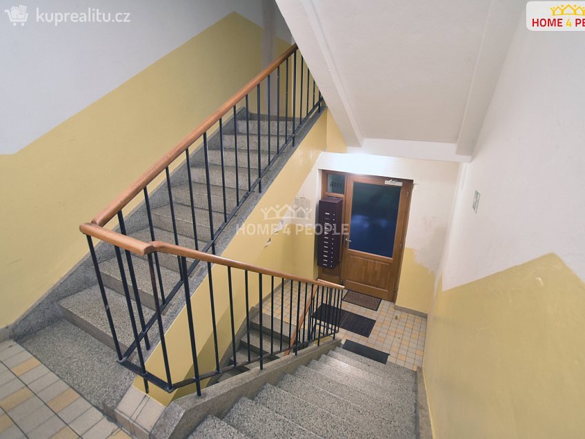 Prodej bytu 3+1 64 m^2 K. Čapka, Přelouč 