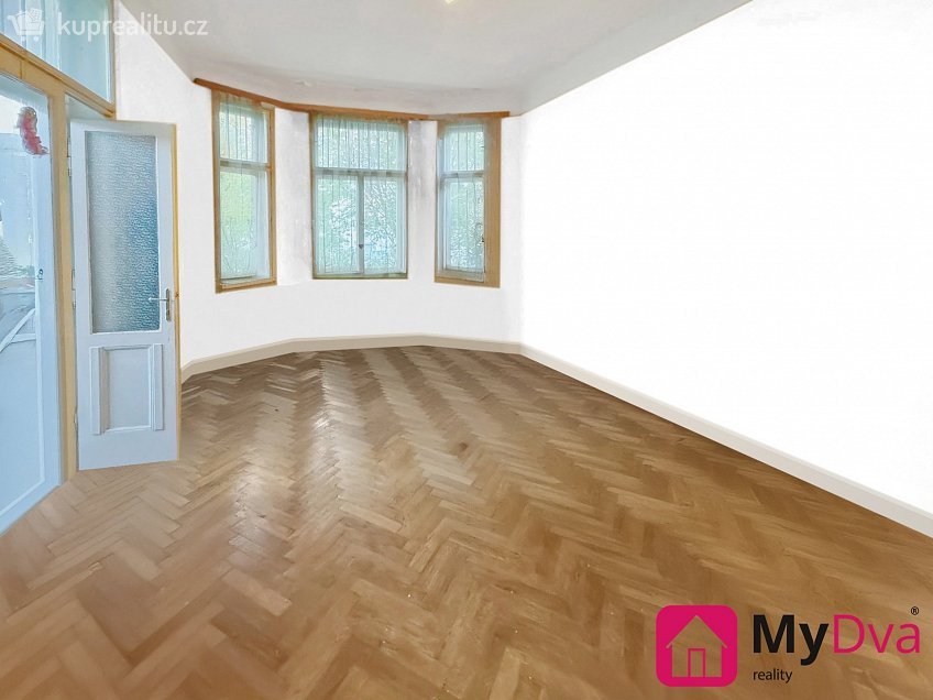 Prodej  rodinného domu 236 m^2 Školní 589, Humpolec 