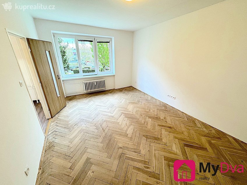 Prodej bytu 2+1 52 m^2 Pražská sídl., Znojmo 