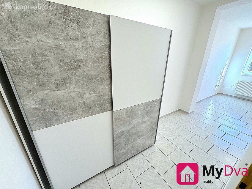 Pronájem  obchodních prostor 50 m^2 Dyje, Dyje 