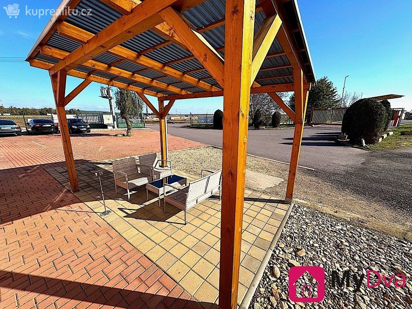 Pronájem  obchodních prostor 50 m^2 Dyje, Dyje 