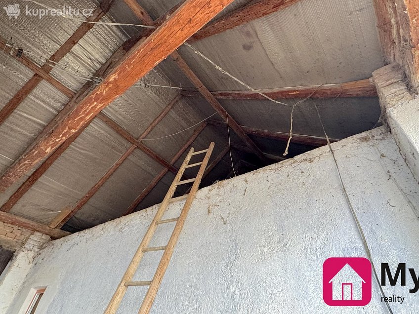 Prodej  rodinného domu 150 m^2 Těšetice 112, Těšetice 